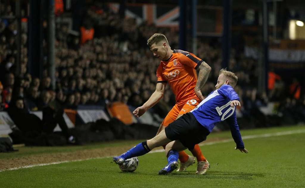 COPA DA INGLATERRA: Sheffield Wednesday bate Luton Town e pegará Chelsea