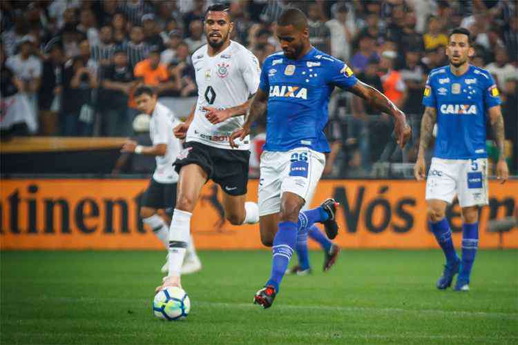 Mineiro: Galatasaray, da Turquia, demonstra interesse em Dedé, do Cruzeiro