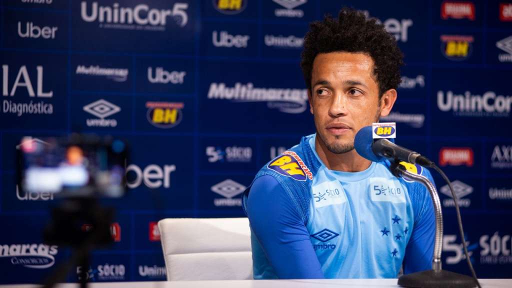 Mineiro: Rafinha aposta em entrosamento do Cruzeiro em chance como titular