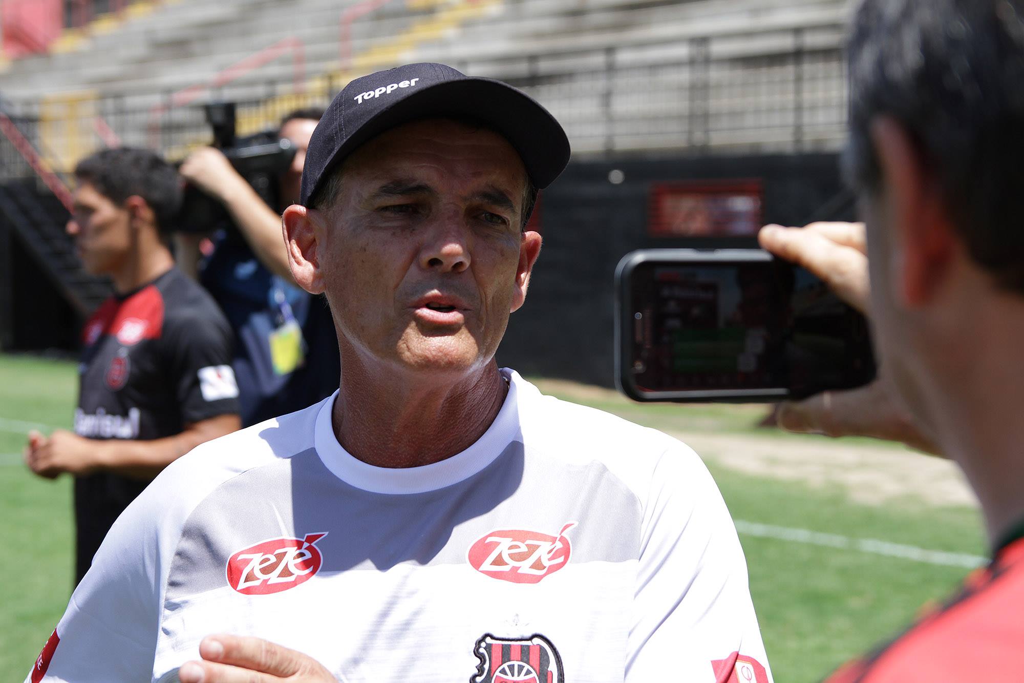 Gaúcho: Paulo Roberto tem dúvidas para a estreia