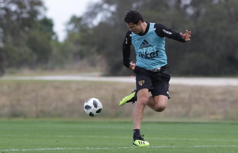 Paulistão: Hernanes é registrado, mas só poderá estrear na segunda rodada