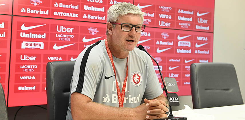 Gaúcho: Odair testa Inter para estreia com Sarrafiore e Uendel