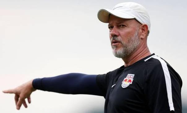 Zago acha que enfrentar o Palmeiras dá visibilidade ao jogo