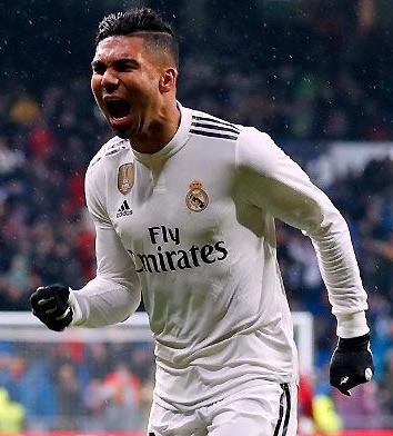 Casemiro marcou golaço e deixou Real em 3.ª lugar