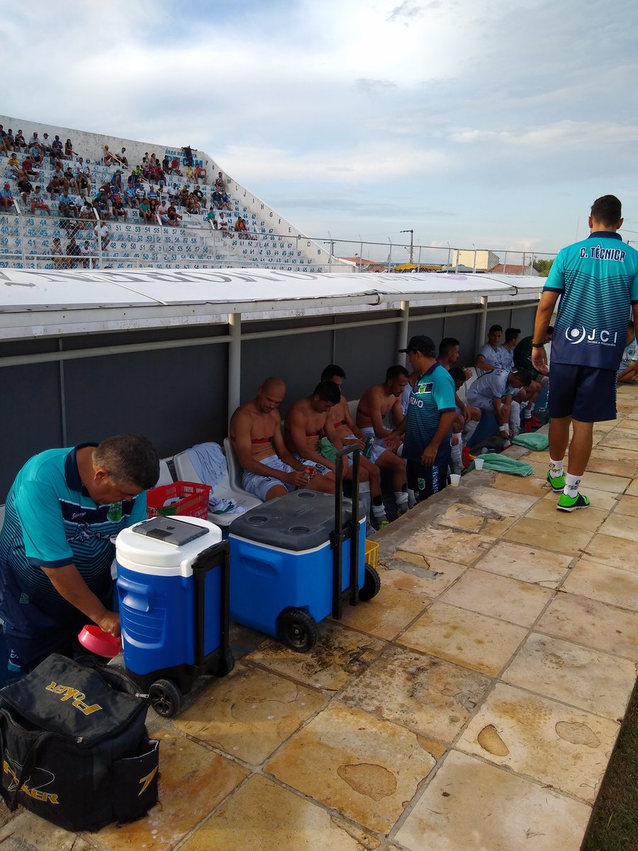 CEARENSE: Floresta sobe para a vice-lderança e Guarani vence a primeira