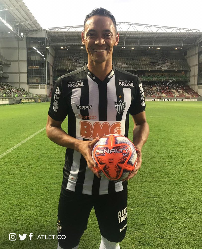 Ricardo Oliveira comemora hat-trick na estreia do Atlético-MG e Luan fala do futuro