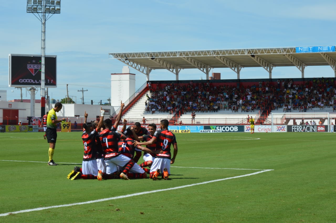 GOIANO: Goiás e Atlético-GO confirmam favoritismo e largam na frente