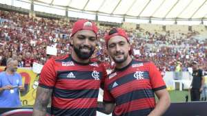 Flamengo 2 x 1 Bangu - Com um a mais, perdeu pênalti e mais de 46 mil torcedores