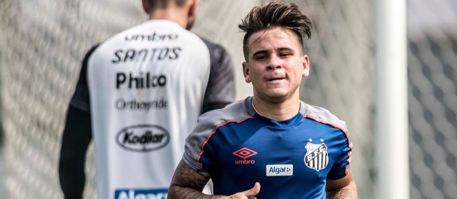 Com reforços e Bryan Ruiz, Santos vence jogo-treino contra a Portuguesa Santista