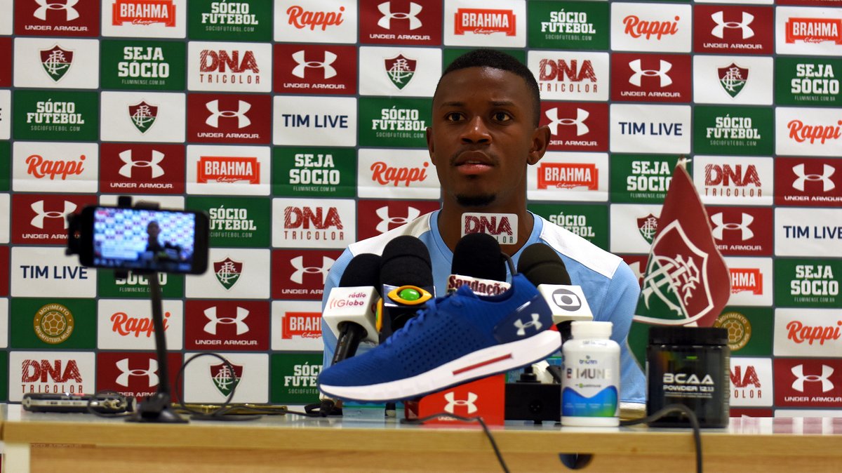 Carioca: Marcos Calazans celebra primeiro jogo completo pelo Fluminense após lesão