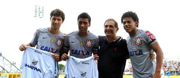 Corinthians procura Al-Ittihad e faz proposta para comprar Romarinho