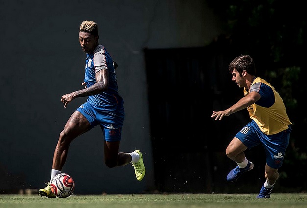 Perto do Flamengo, atacante se despede do Santos: “Alguns vão criticar”