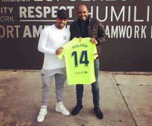 Fisioterapeuta brasileiro acerta com Malcon, do Barcelona, e se torna personal do atacante