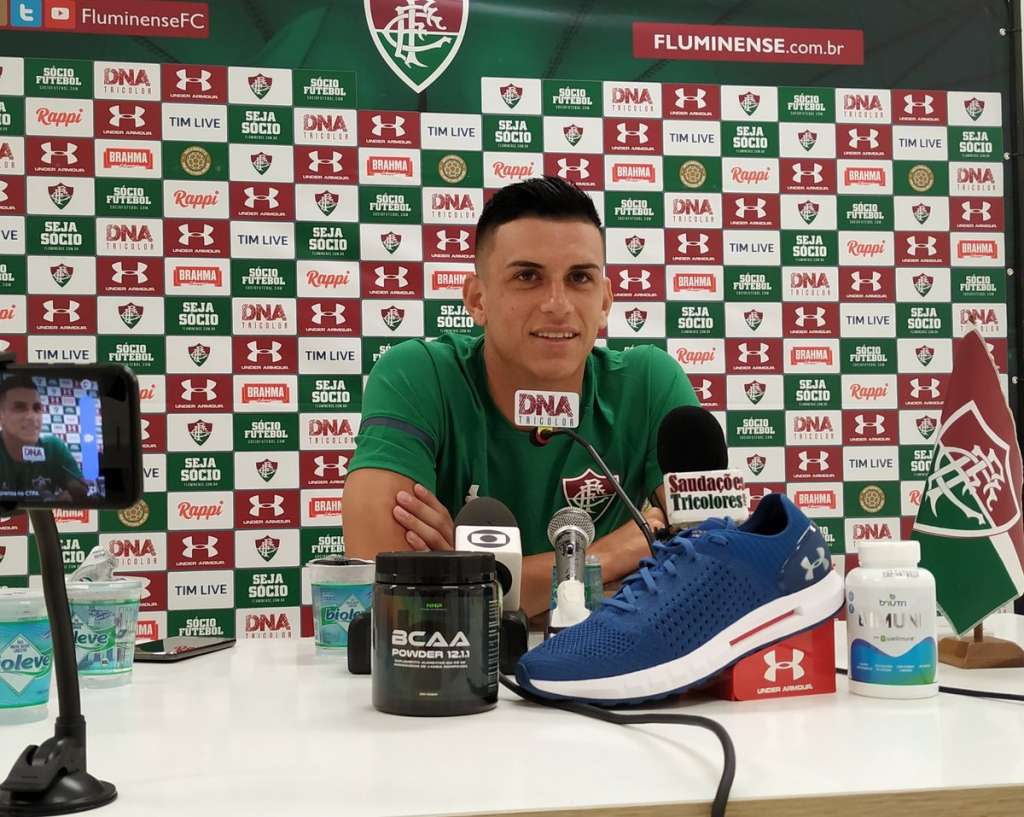  Ibañez prevê boa dupla de zaga no Flu com Matheus Ferraz: 'Excelente jogador'