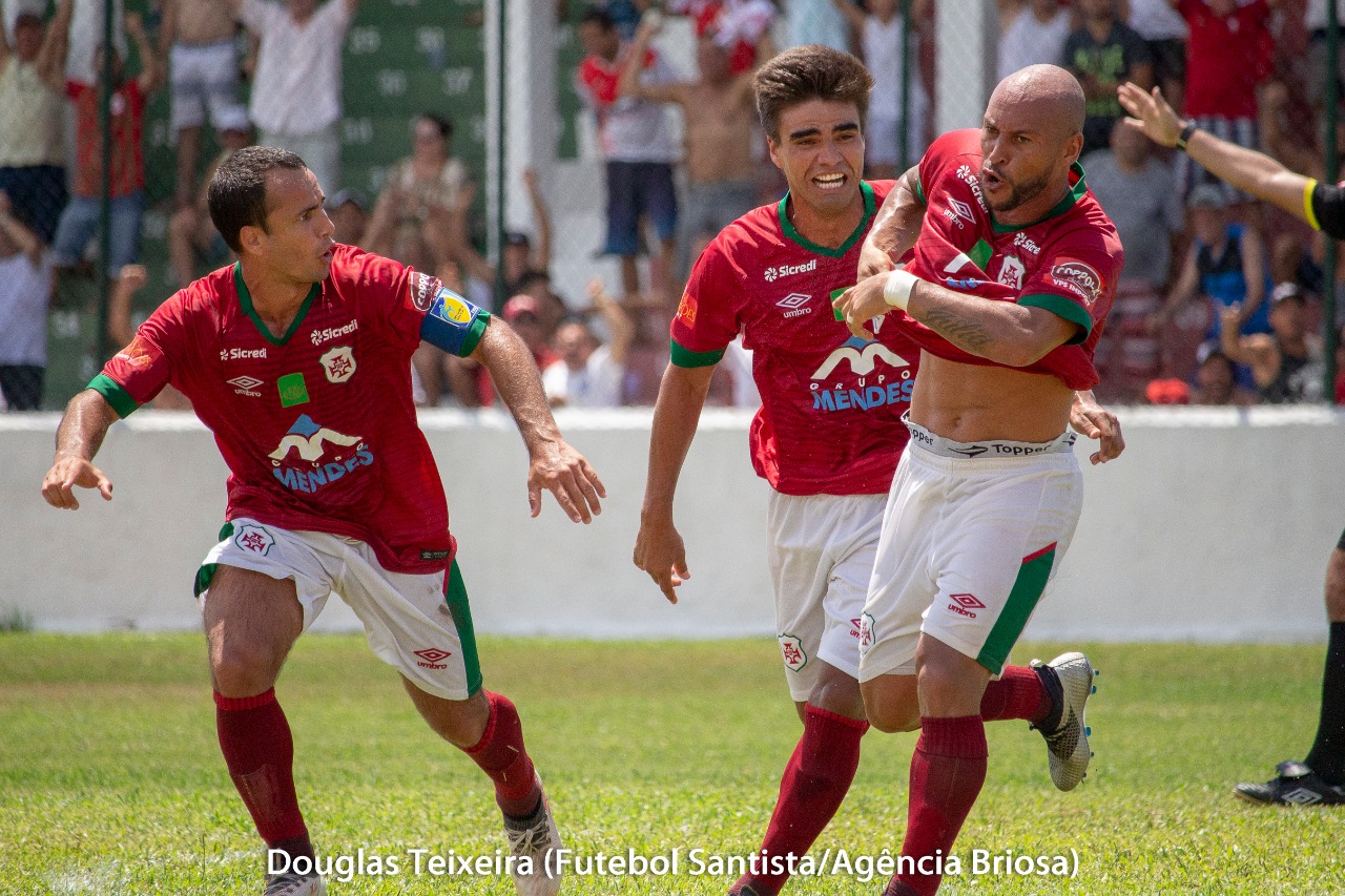 Paulista A2: Artilheiro da Portuguesa Santista destaca força da bola aérea do clube