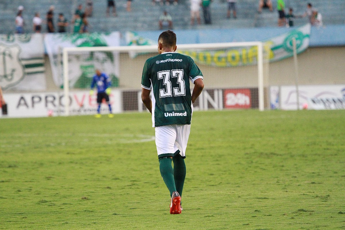 GOIANO: No fechamento da rodada, Goiás vence e assume liderança