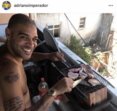 Churrasquinho na telha a la Adriano Imperador