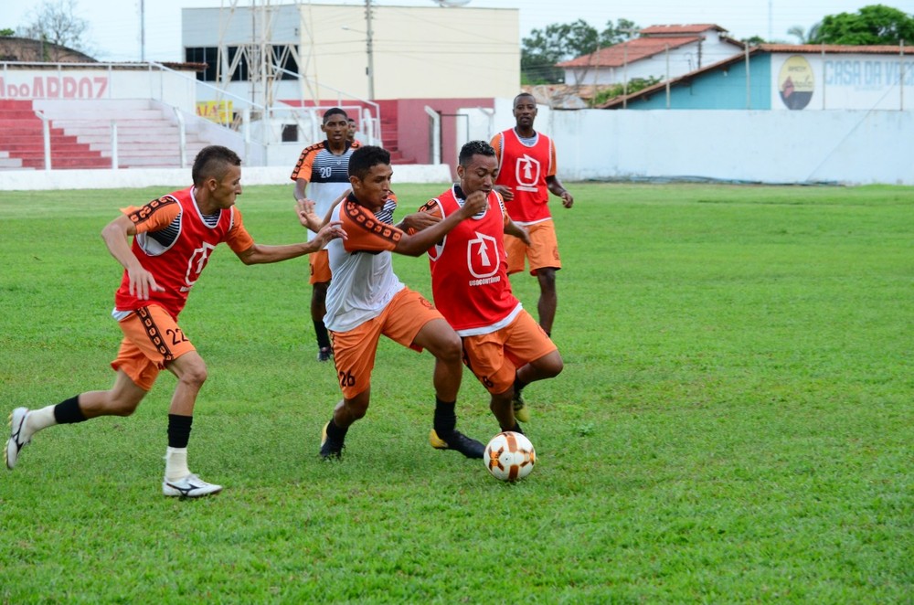 PIAUIENSE: 04 de Julho e vence Piauí e assume liderança provisória