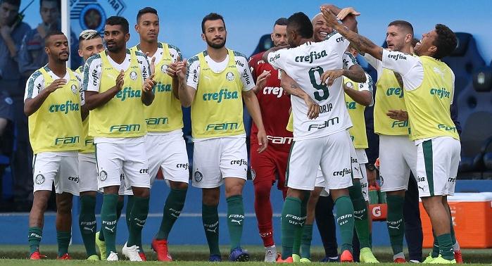 Borja atropelou a defesa do Azulão e marcou o primeiro gol do Palmeiras no ABC