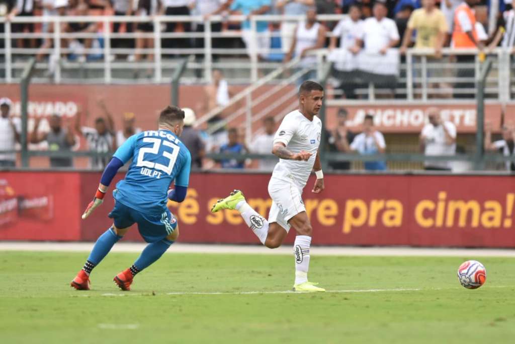  Santos vence clássico San-São e é o único 100%; Palmeiras segue líder