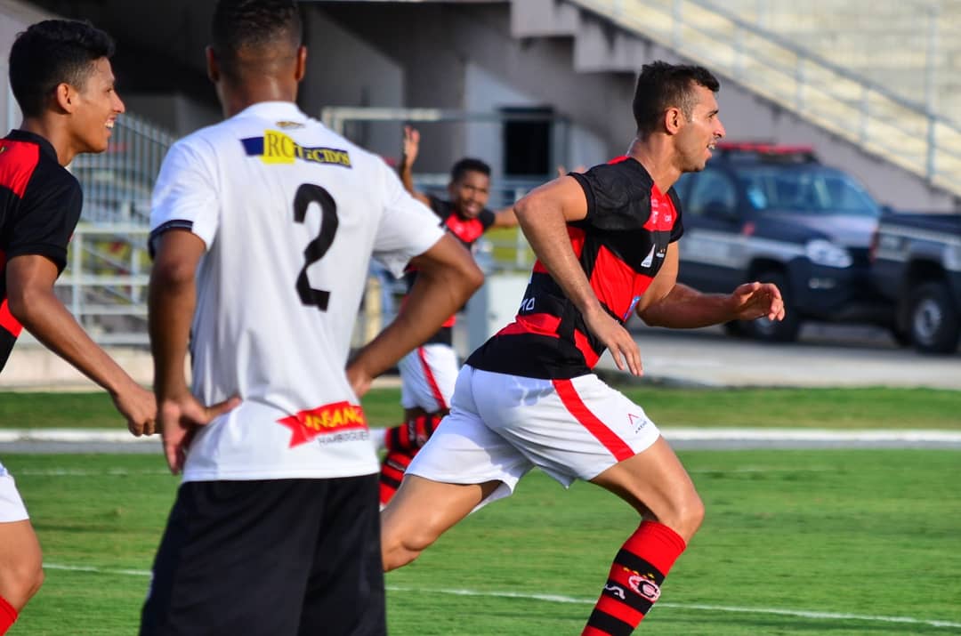 PARAIBANO: Campinense vence Serrano por 3 a 0 e assume liderança do Grupo B