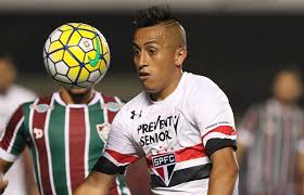 Paulistão: Presidente do Santos admite interesse por Cueva, ex-meia do São Paulo