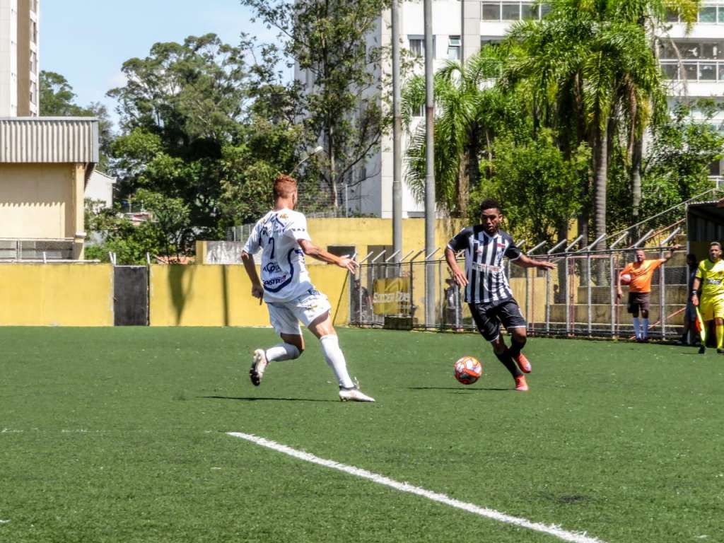 Baggio projeta reação do EC São Bernardo nesta quarta-feira (Foto: Brendow Felipe/EC São Bernardo)