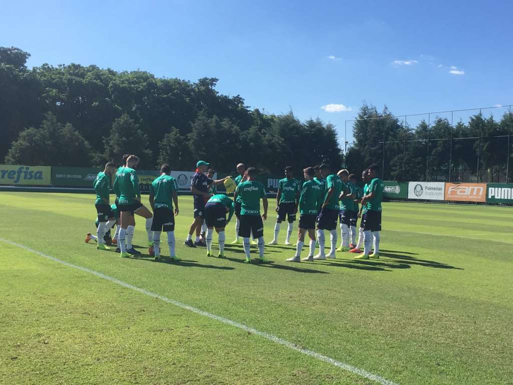 Borja celebra marca no Palmeiras: 'Não é fácil para um estrangeiro no Brasil'