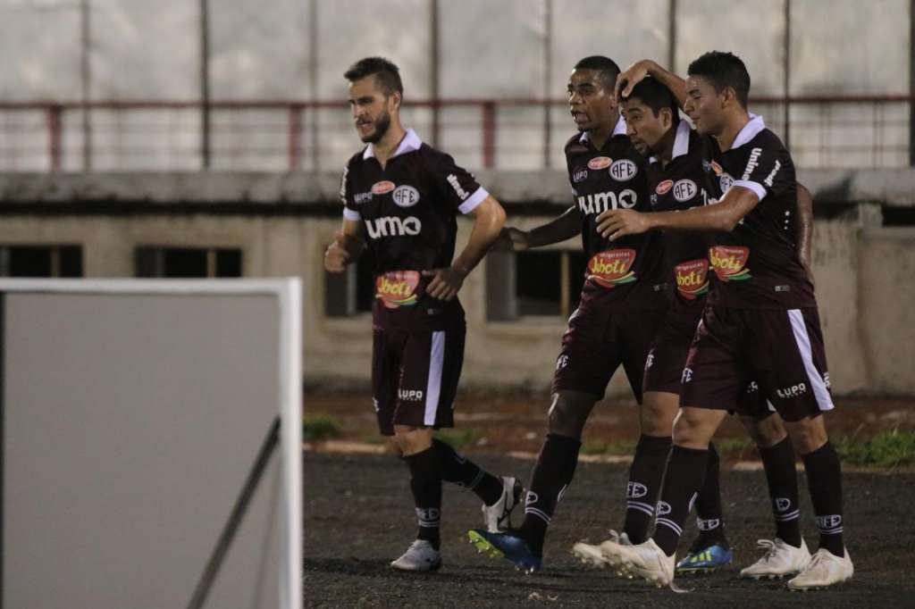 Ferroviária derrota Botafogo no Santa Cruz - Beto Boschiero/FERROVIÁRIA