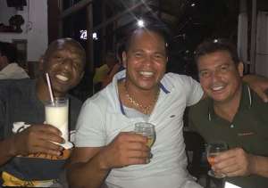 Aloísio Chulapa, ex-São Paulo, dança ao lado de Luizão, ex-Palmeiras