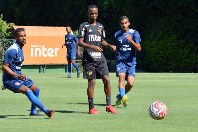São Paulo monitora situação de Hernanes e Everton para o jogo contra o Guarani