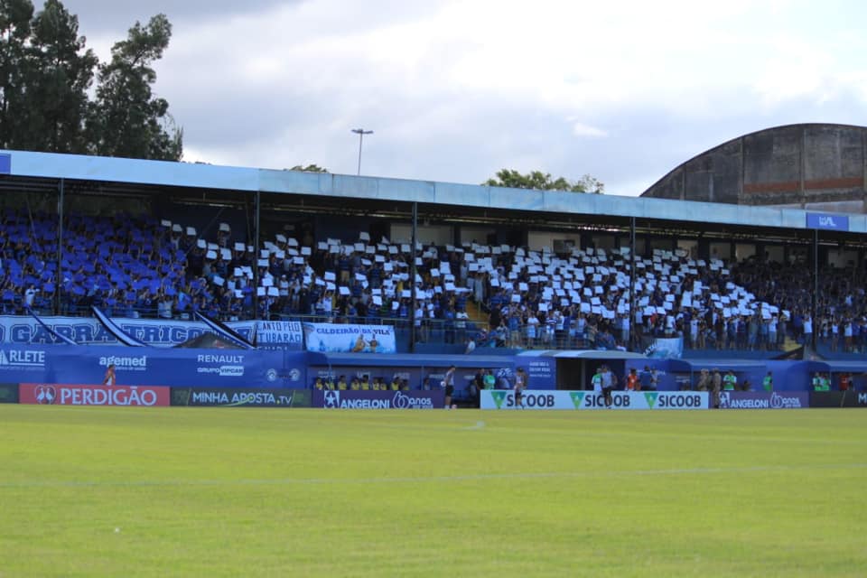 Catarinense: Tubarão faz ação para ajudar vítimas da tragédia de Brumadinho