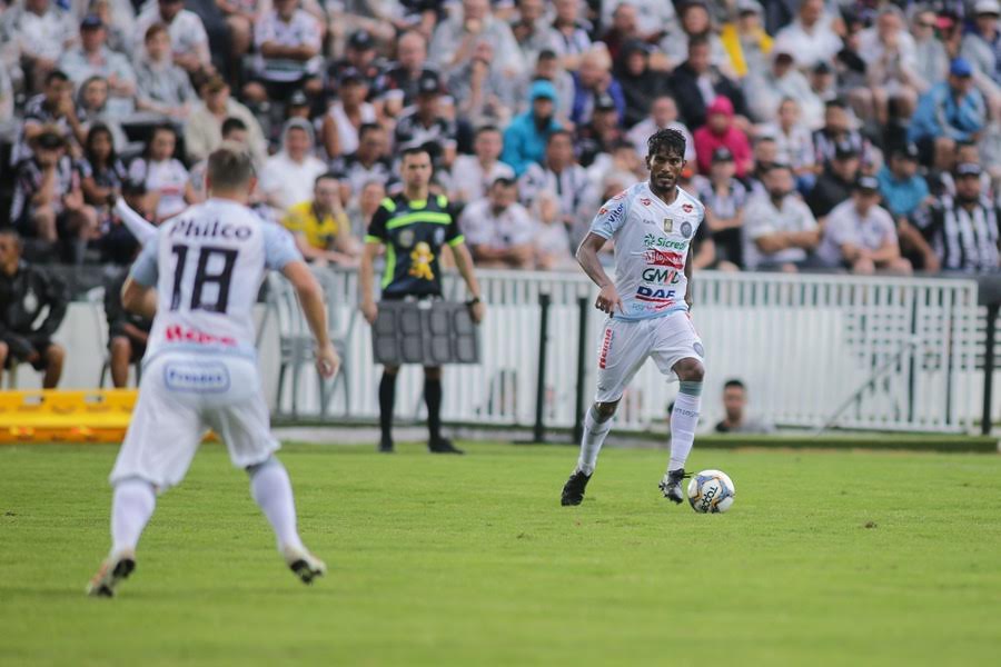 PARANAENSE: Athletico e Coritiba vão para o tudo ou nada no 1º clássico do ano