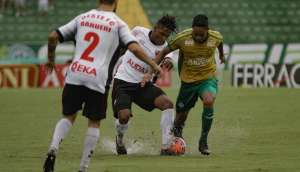 Paulistão: Embalado após vitória, Oeste mira a liderança do Grupo D