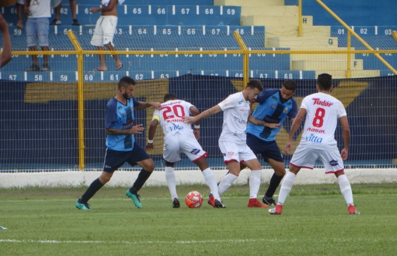 Monte Azul x São Carlos – Briga por uma espaço dentro do G8