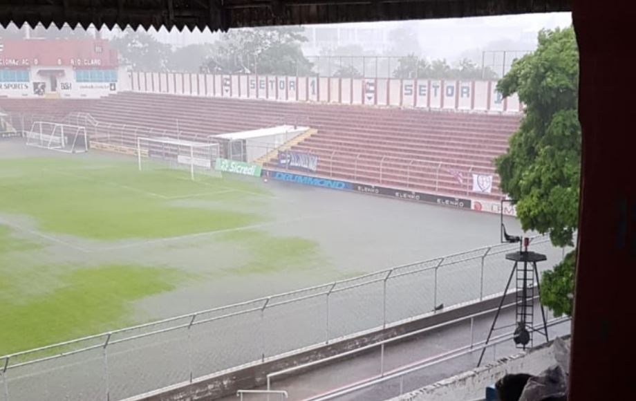 PAULISTA A2: Jogo entre Nacional e Rio Claro é adiado após forte chuva no intervalo