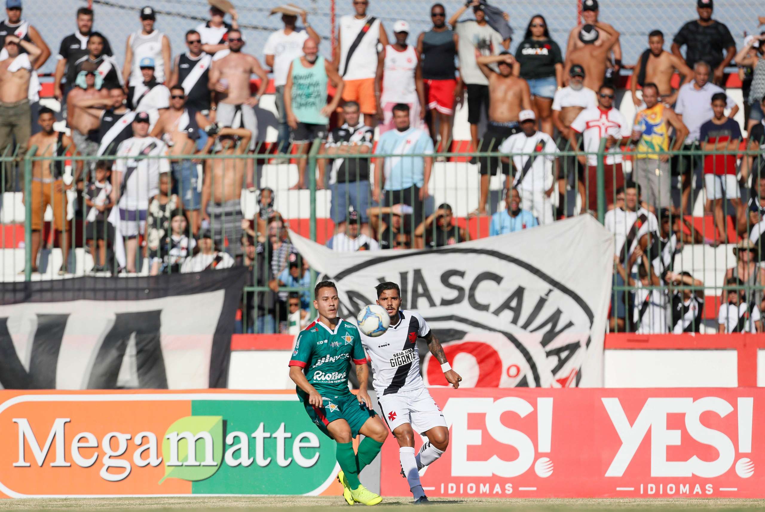 Carioca: Bom rendimento defensivo satisfaz Vasco no início da temporada