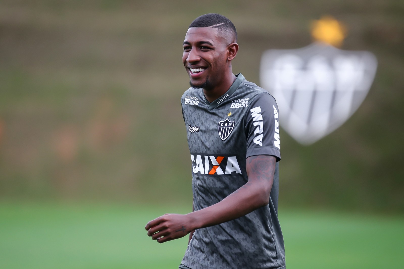 Atlético-MG negocia Emerson com o Bétis, mas dá ‘chapéu’ na Ponte Preta