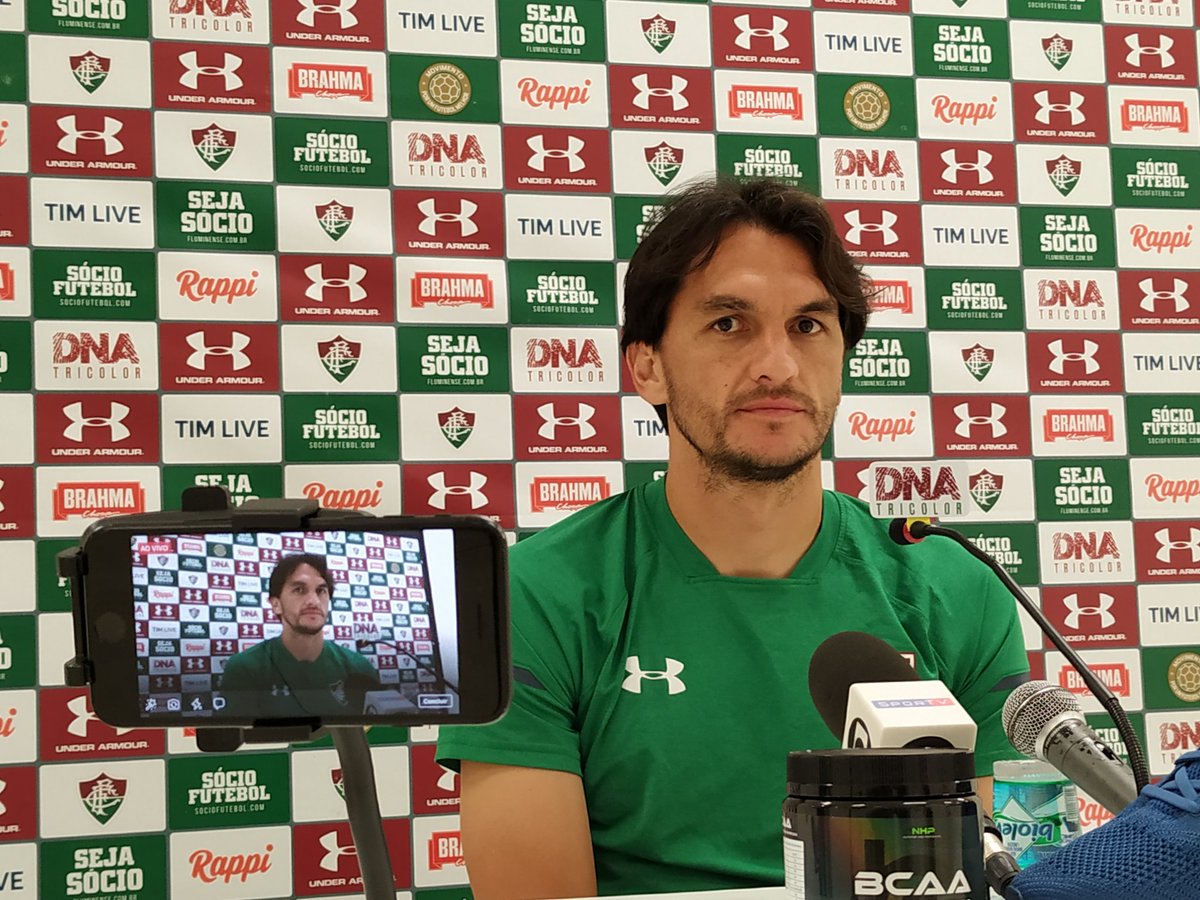 Carioca: Matheus Ferraz garante Flu com estilo de jogo de Diniz no clássico contra o Vasco