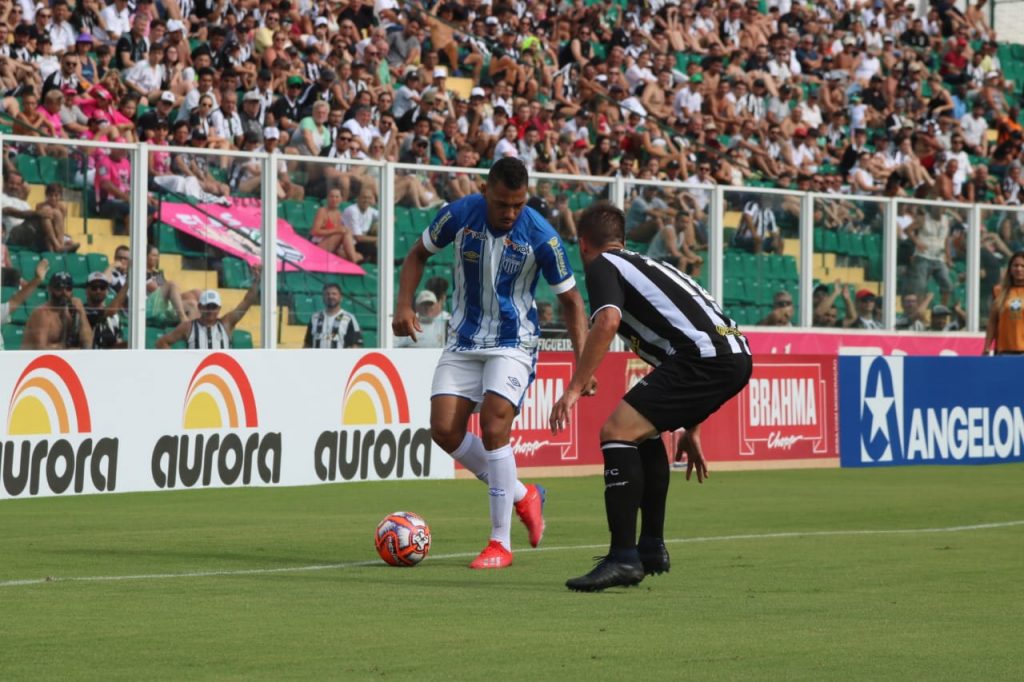 Catarinense: Geninho cobra e elenco do Avaí promete ‘doar 110%’ em campo