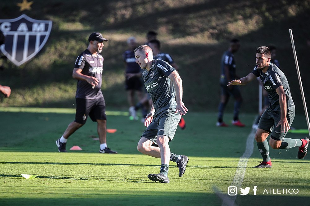 Mineiro: Levir confirma Vinícius e Maicon no sábado e exalta Jair no Atlético-MG