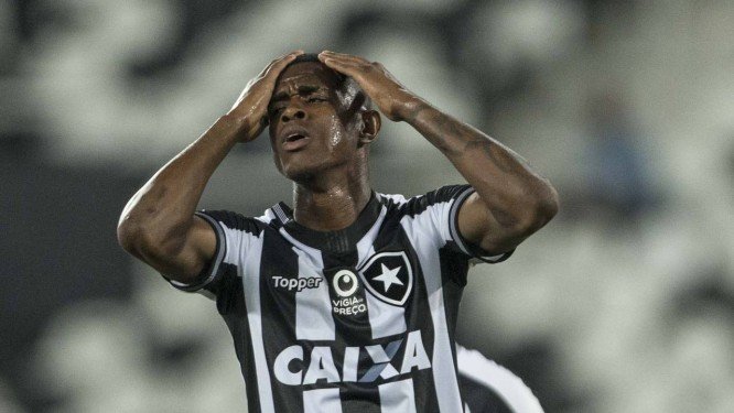 Carioca: Eliminado, Botafogo duela com Boavista para melhorar na classificação geral