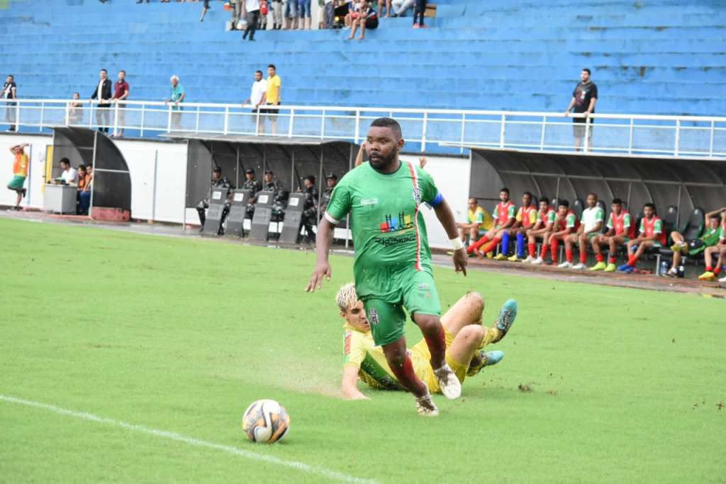 Atlético-AC vence com gol nos acréscimos e divide liderança com Rio Branco (Foto: Manoel Façanha)