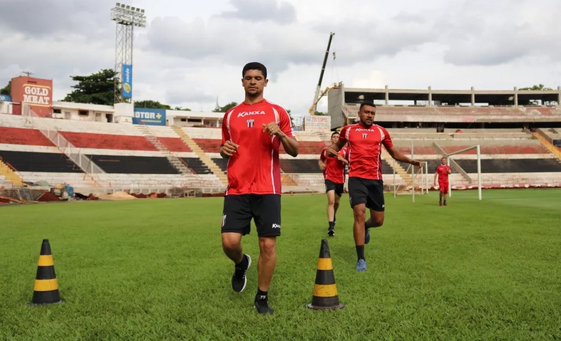 Paulistão: Botafogo tenta encerrar jejum para afastar a crise