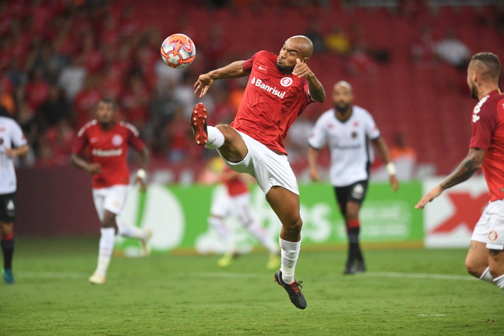 ​Gaúcho: Cria da base rouba a cena em vitória do Inter e comemora estreia