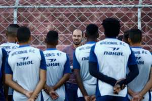 Cinco dias após ser demitido do Nacional-SP, Allan Aal volta ao Cascavel CR