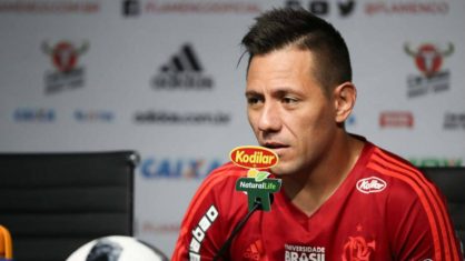 Diego Alves vê ‘semana diferente’ antes de clássico e exalta evolução do Flamengo