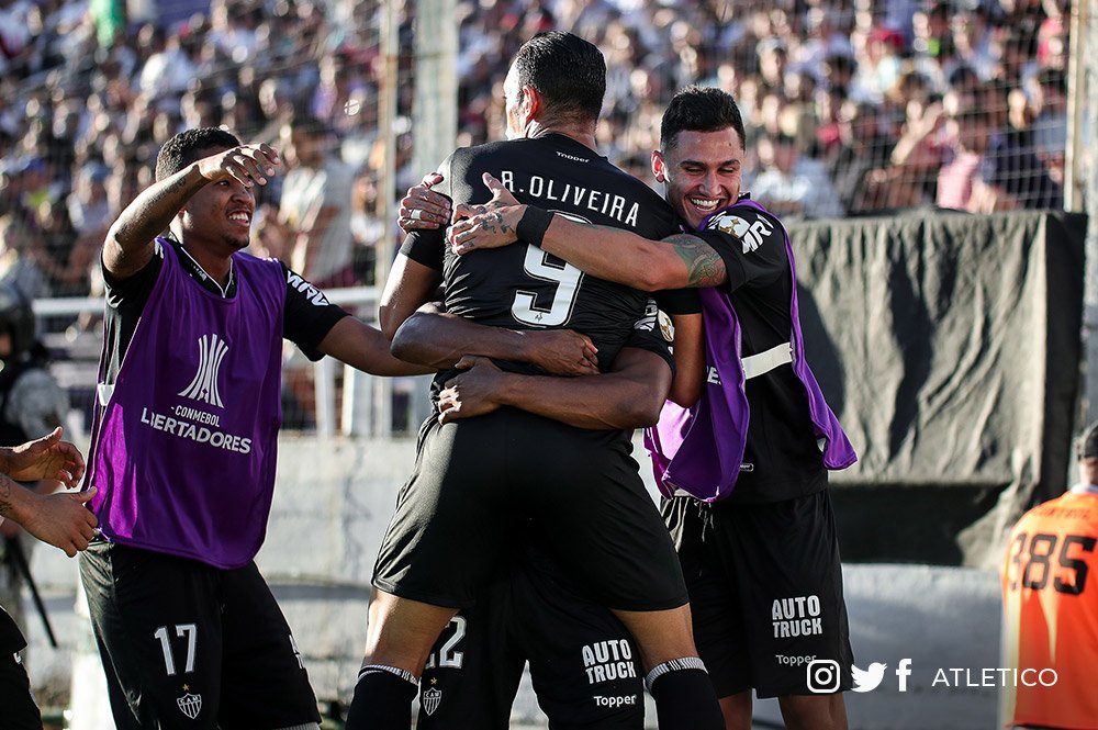 ​Sul-Americana: Levir e Ricardo celebram empate e destacam atuação do goleiro rival