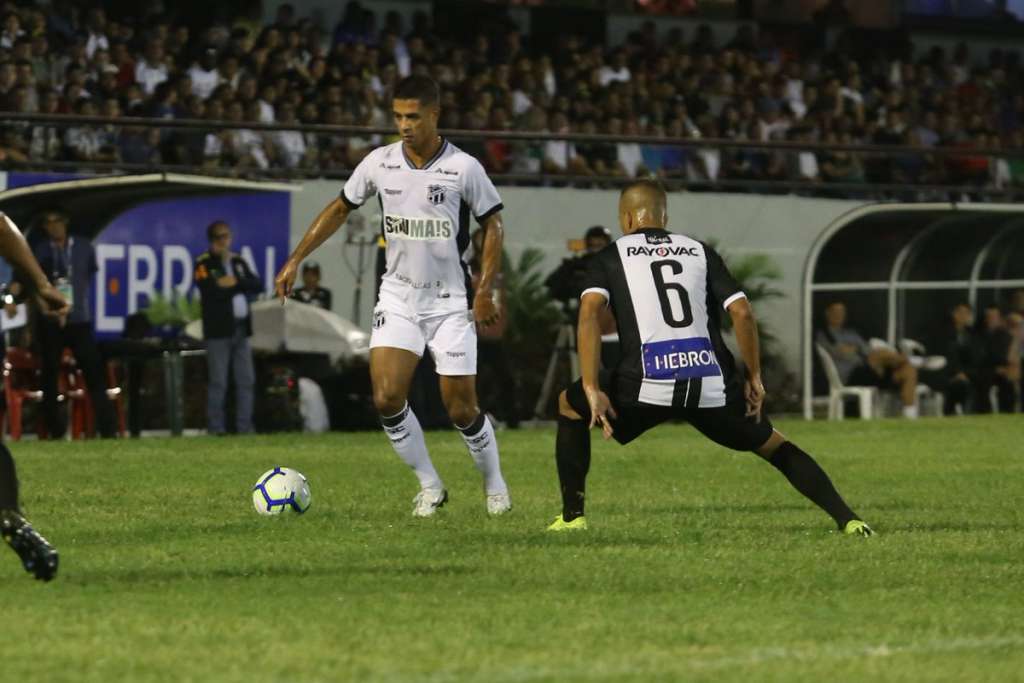 Ceará empata com Central-PE e avança na Copa do Brasil