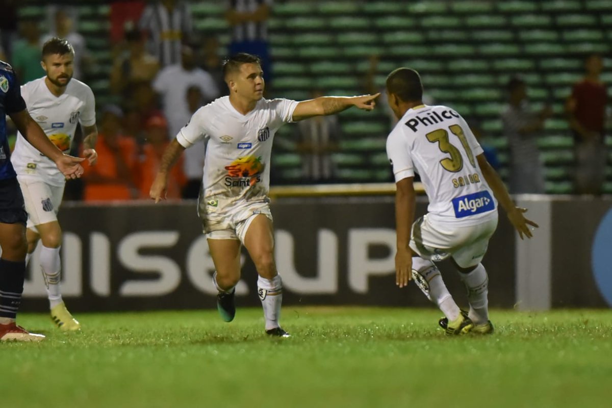 Pituca celebra recuperação com goleada de 7 a 1: ‘Mostra a força do Santos’